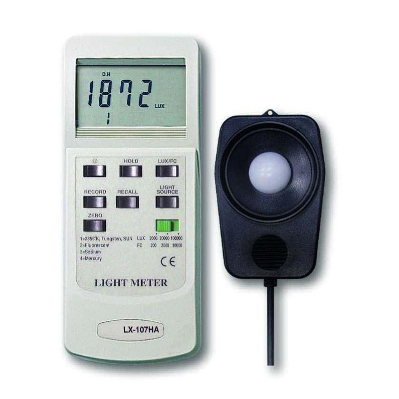RSR Light Meter Model LX107HA
