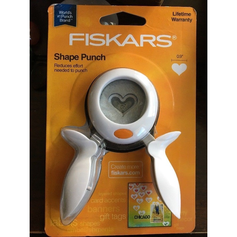 Fiskars 174420-1002 Heart Squeeze Punch
