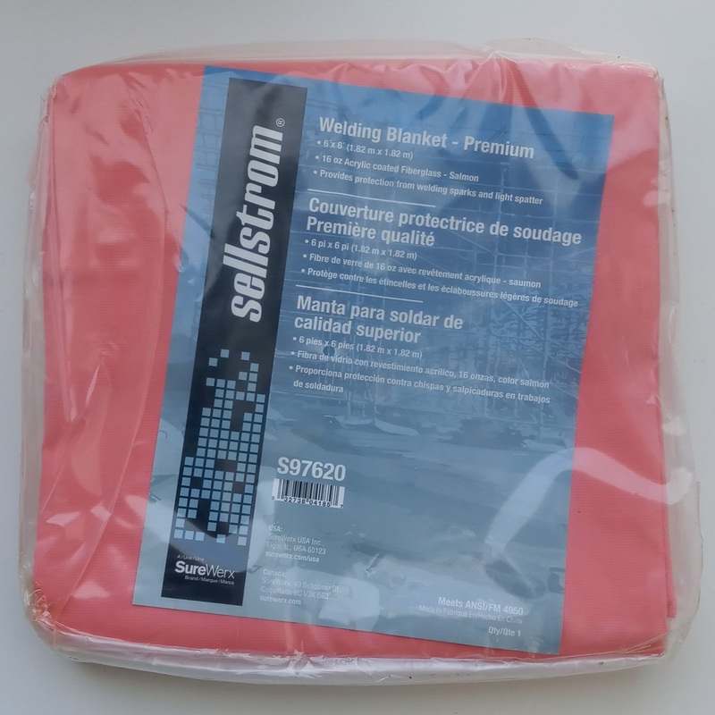 Sellstrom S97620 Welding Blanket - 16 oz Acrylic Coated Fibreglass - 6'x6' - Red